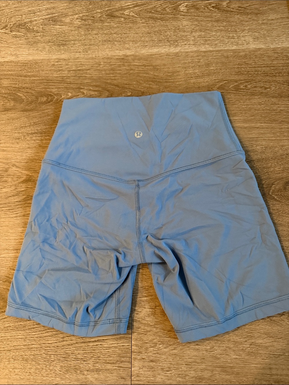 lululemon athletica bike shorts - Picture 2 of 3